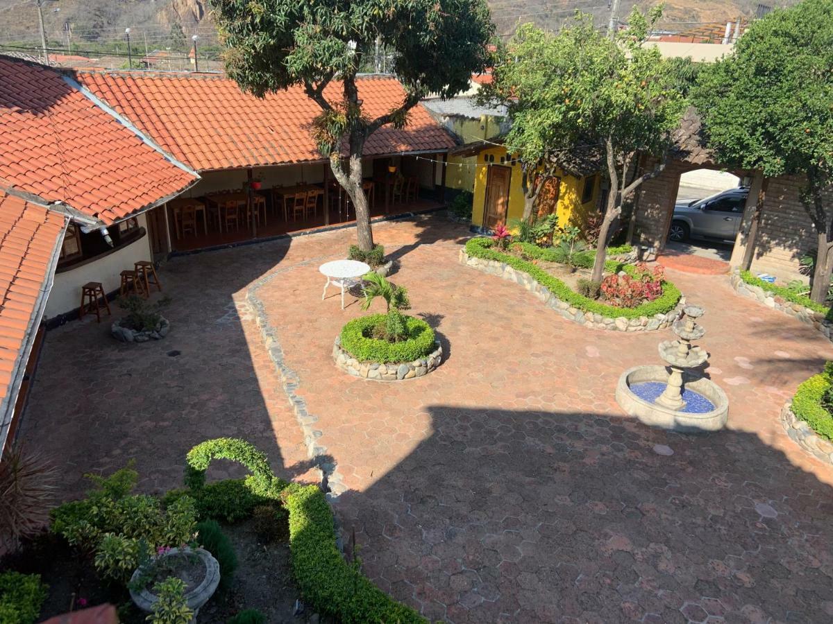 Hostal Jardin Escondido Вилькабамба Экстерьер фото
