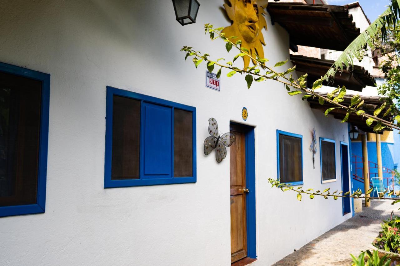 Hostal Jardin Escondido Вилькабамба Экстерьер фото